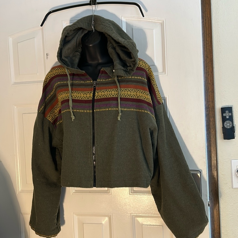 LAKHAY ..BOHO ..COTTON CROPPED ..ZIP UP HOODIE GREEN M/L UNISEX..